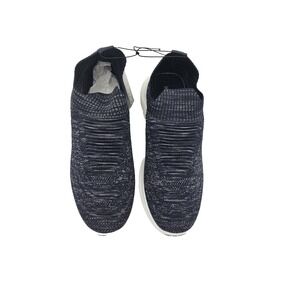 Members Only Men's Epic-04 Knit Slip-On Sneakers Navy Size 9M Lightweight Casual